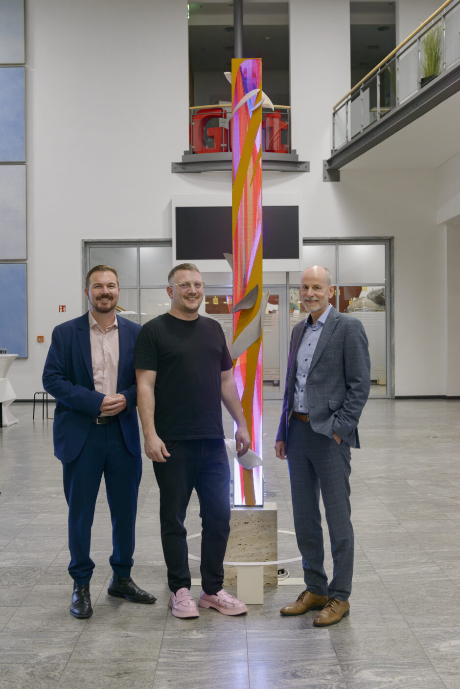 Márton Nemes bringt Farbe und Emotion nach Norddeutschland – Erste Ausstellung des ungarischen Ausnahmekünstlers in Deutschland